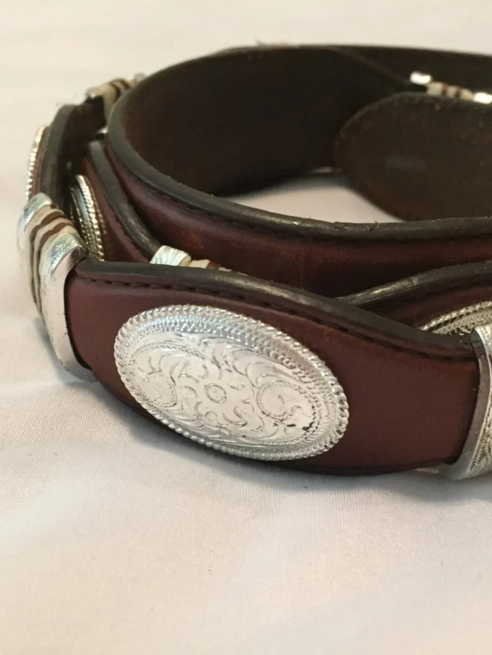 Tony Lama 9117L Mens Size 44 Cutting Champ Conchos Leather Belt Western Brown